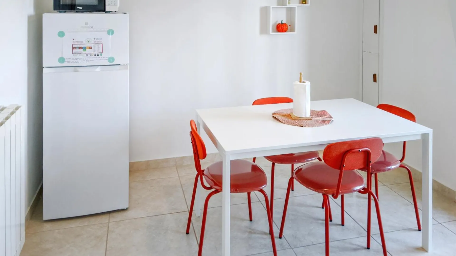 Chez Lina - Appartamento Salina Trapani 0*,  Italien